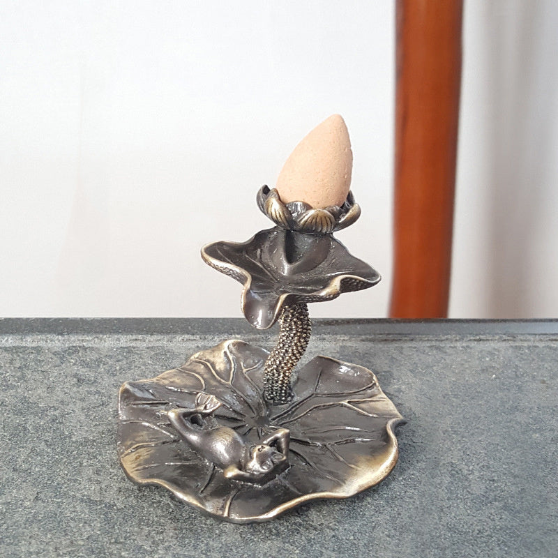 Lotus Leaf Frog Seat Incense Burner